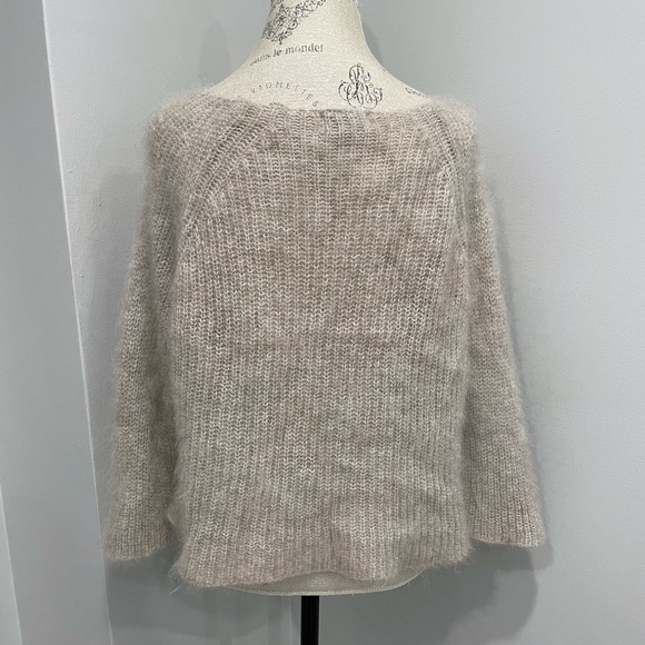 New Dimensione Maglia Warm Feminine  mohair beige Sweater size M Made in Italy - Picture 2 of 9